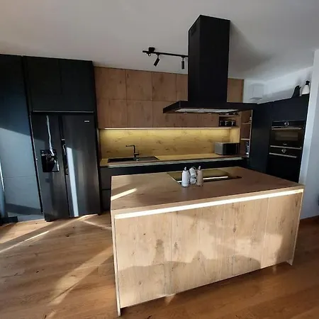 Luxury * Ljubljana